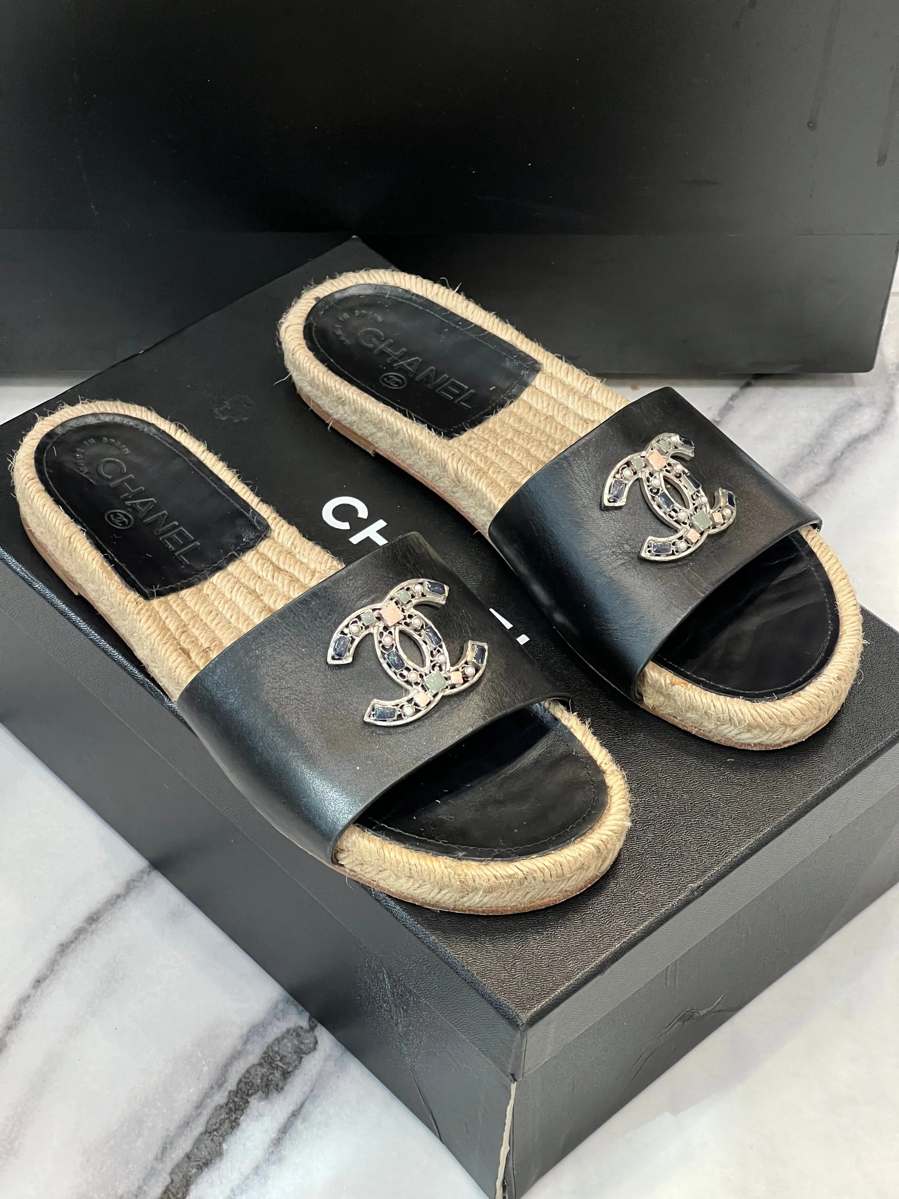 CHANEL CC LEATHER JEWELED ESPADRILLES MULES